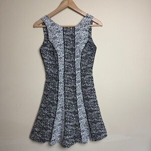 H&M Sleeveless Tweed Black & White Dress US Size 2